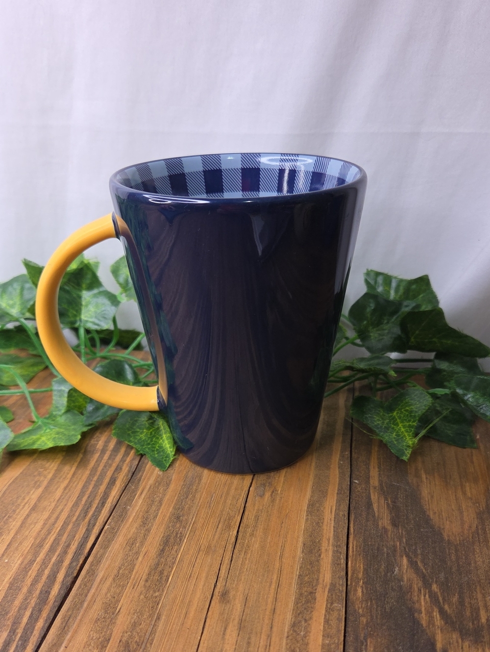 Disney Navy and Yellow Vacation Club Ceramic Mug. Like New - Picture 2 of 5